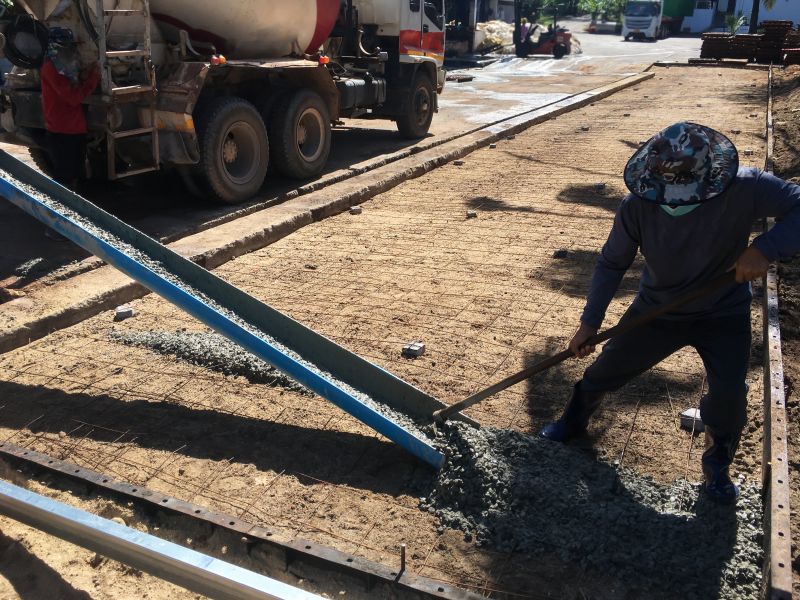 Concrete Foundation Pouring in Lakeland, FL